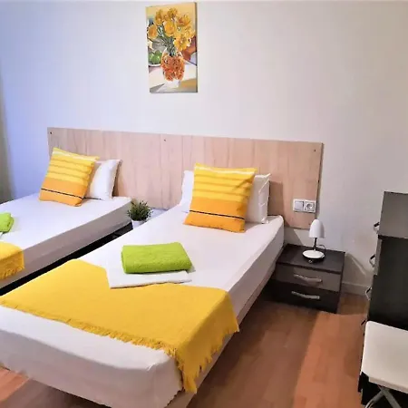 Double Cozy Room. Ruzafa - Perfect Place To Stay Valencia Exterior photo