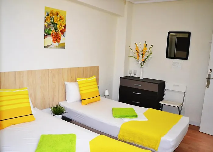 Double Cozy Room. Ruzafa - Perfect Place To Stay